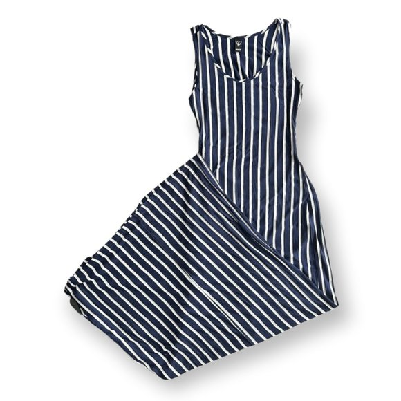 Windsor Dresses & Skirts - Windsor Navy Blue and White Stripe Maxi Dress Women’s Medium